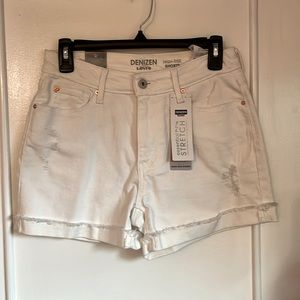 🆕 LEVI’S High Rise Shorts - Size 4